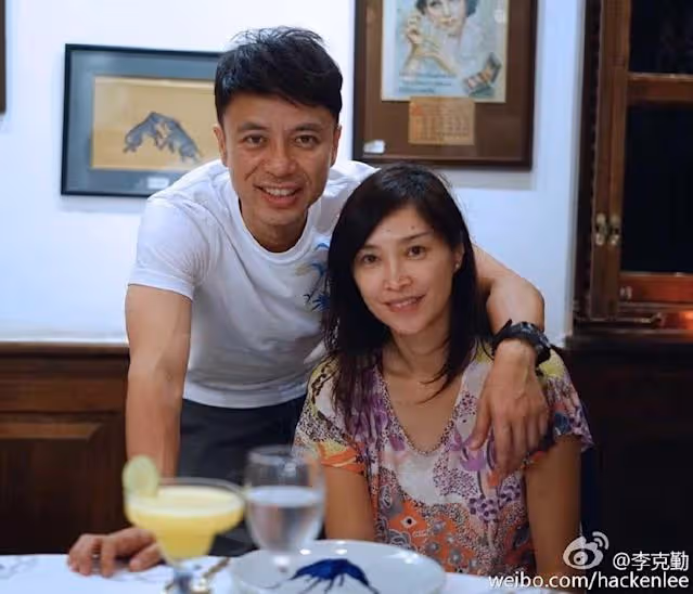 包下6節目！54歲歌王「擁9億資產」身家暴漲　老婆偷買9千萬豪宅「掛自己名下」他傻眼回應了