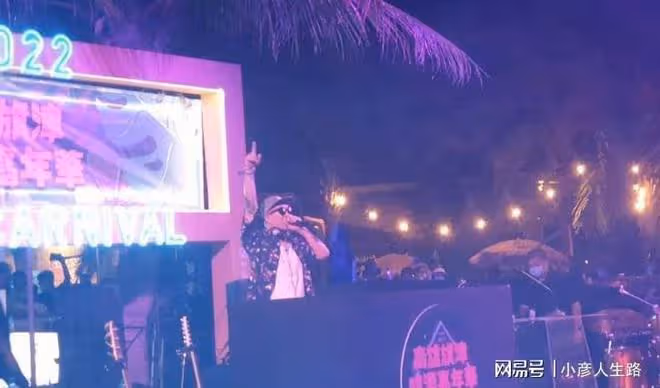 具俊曄身價趕超大S,單場演出漲到50萬,事業迎來新的高峰