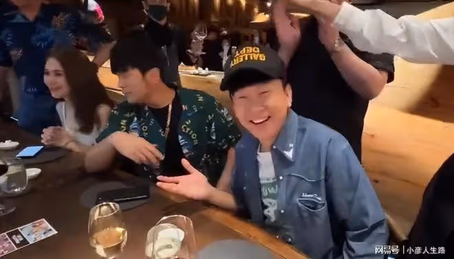 具俊曄身價趕超大S,單場演出漲到50萬,事業迎來新的高峰