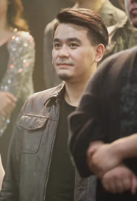 曝男演員騷擾女性!疑深夜酒後拖拽強迫對方,女方報警無果怒發聲