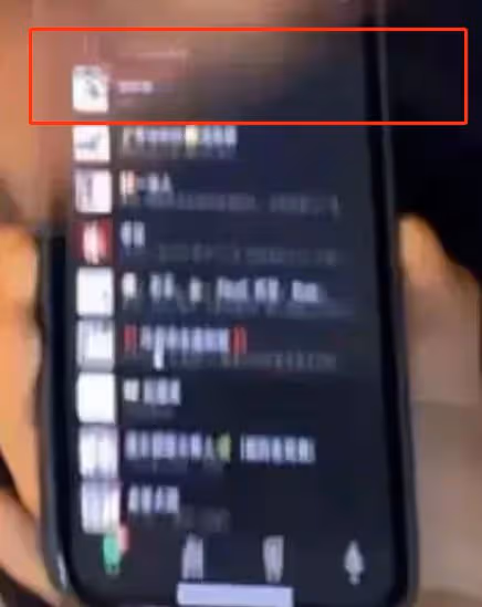 24歲男星被曝愛撩妹,工作期間仍在叫妹去房間,吳磊戀情意外曝光