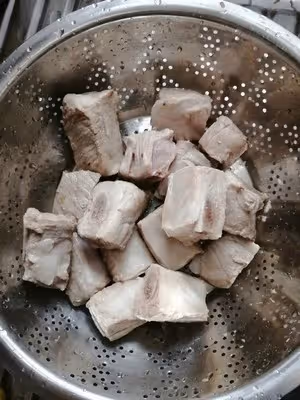 酸梅燜排骨