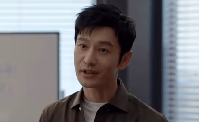 《玫瑰之戰》袁泉俞飛鴻十級美顏 黃曉明法令紋