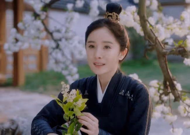 《玫瑰之戰》袁泉俞飛鴻十級美顏 黃曉明法令紋