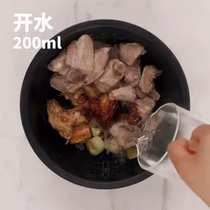 電飯煲燜紅燒排骨