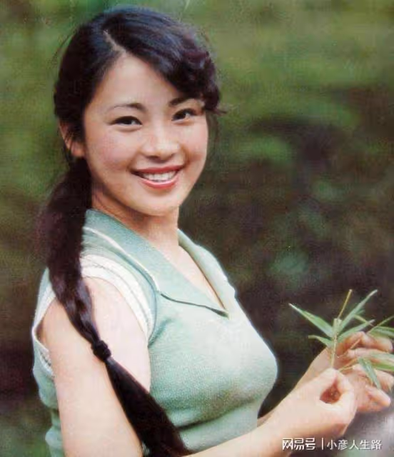 錯怪李連杰了，送房送車凈身出戶，黃秋燕與他是和平分手