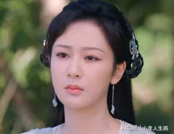 從《青雲志》到《沉香如屑》，梁婧嫻用六個古裝配角驚艷了無數人