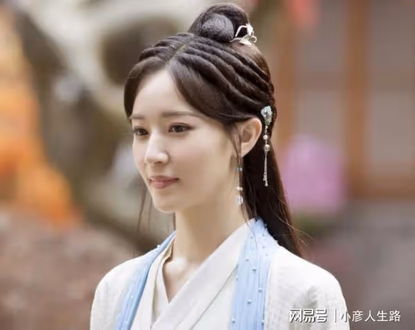 從《青雲志》到《沉香如屑》，梁婧嫻用六個古裝配角驚艷了無數人