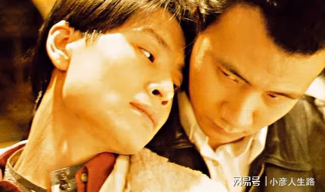 胡軍電影有哪些？《長津湖》貢獻影帝級別表演，新片搭檔王一博