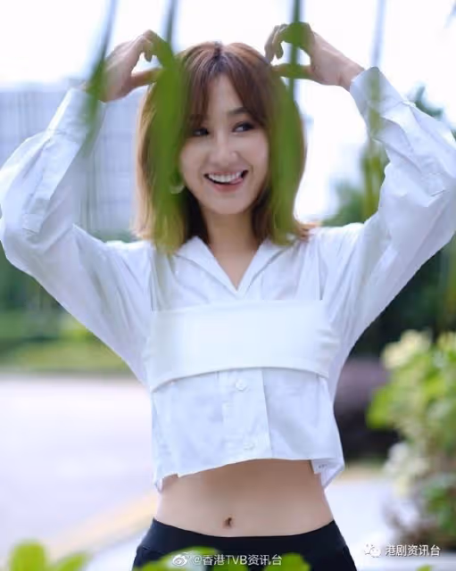 疑似公開新戀情!TVB當紅花旦甜蜜留言:喜歡在你身邊的我