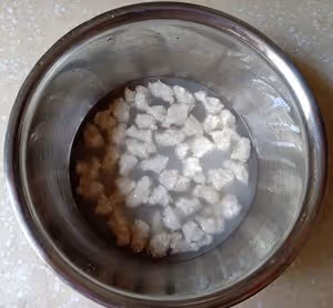 柴火雞鍋圈子(鍋邊饃)