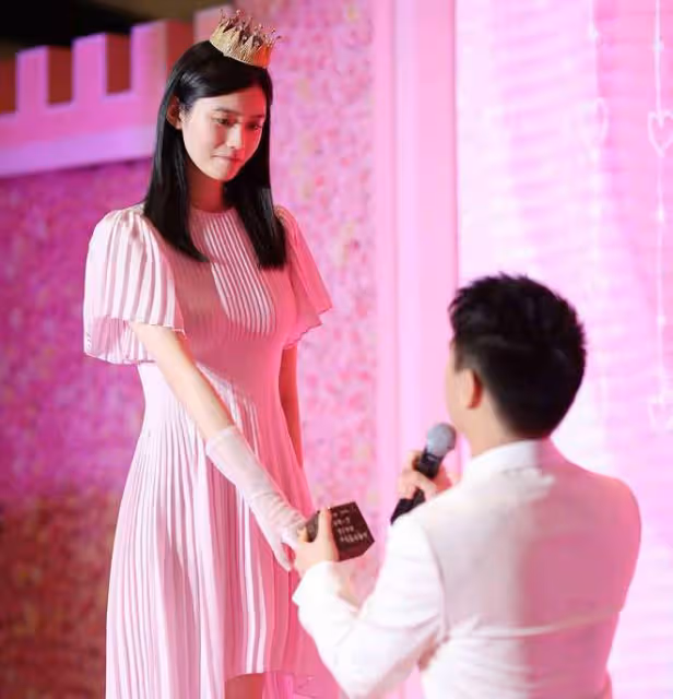 娛樂圈「沒辦婚禮」的明星夫妻，有的兒女成群，有的早已分道揚鑣