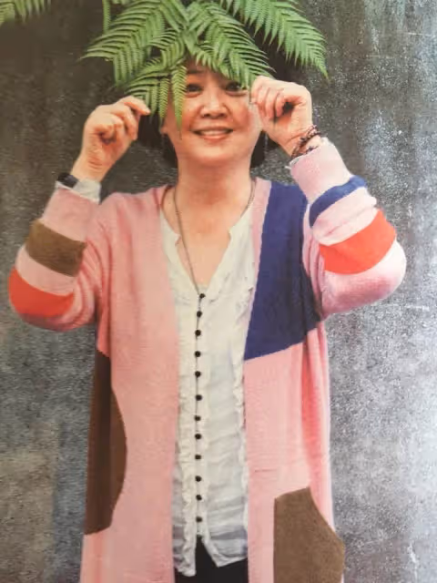 59歲金鐘女星「主動送父住安寧病房」不受插管苦,貫徹「臨終前盡興活」笑喊:不養老要一路玩到老