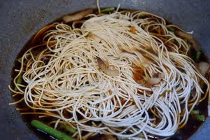 豆角燜面（無植物油版）
