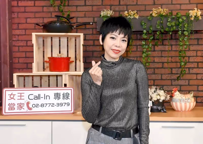 金曲光環沒用!曾心梅8年沒發片「將引退歌壇」嘆不再被需要 改行包子店「全收店也甘願」:我很感恩