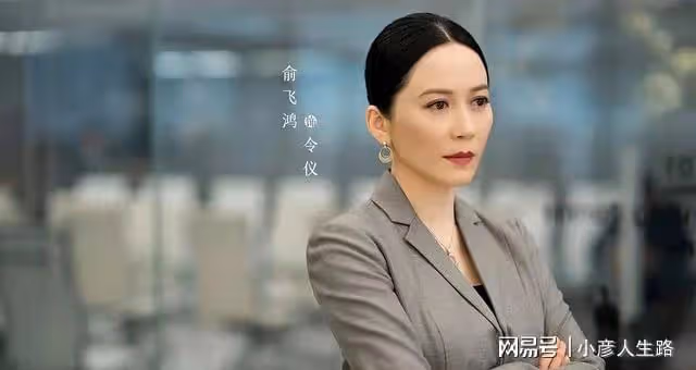 好傢夥!黃曉明《玫瑰之戰》剛開播就被刷一星,觀眾理由出奇一致