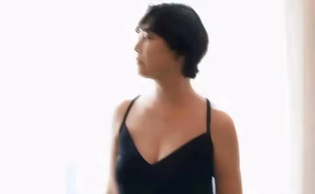 56歲周海媚狀態回春 離婚32年至今單身