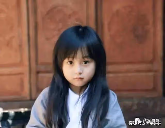 她2歲演小羋月出名 因漂亮被喊話如今怎樣了?