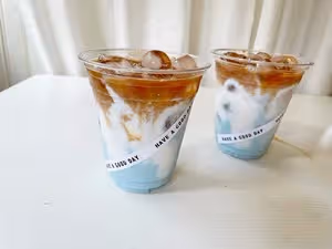 瓦爾登藍椰拿鐵