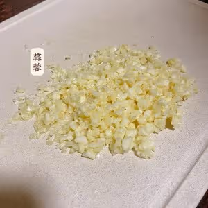 ㊙️💯好吃的♨️秒光的蒜香雞翅🧄