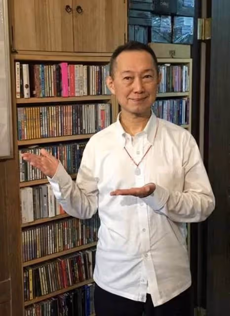 洪榮宏慟喊約不到了!金牌經紀人「血壓飆190、眼球出血」發文報平安 「不到20天病逝」享壽67歲