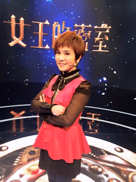 李艷秋憶「亡母失智10年」家中看護1個月換12次　「上有4個哥哥」她義不容辭接過來住：最怕媽媽不認得