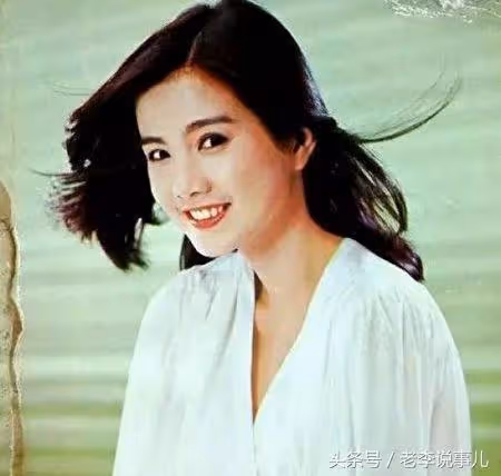 彭雪芬24歲嫁豪門「夫家規定」:吃飯不能同桌 30歲英勇救夫「婆婆刮目相看」成最美董娘代夫出征
