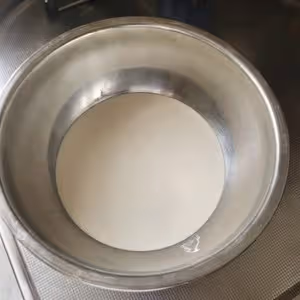 脫皮綠豆做涼粉