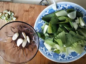 媽媽的味道備忘錄：平菇炒小油菜，快手家常菜