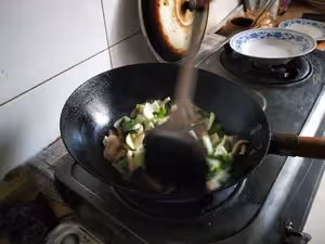媽媽的味道備忘錄：平菇炒小油菜，快手家常菜