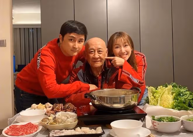 楊思琦前男友宣布結婚!42歲成多家餐廳老闆收入高,女友氣質出眾