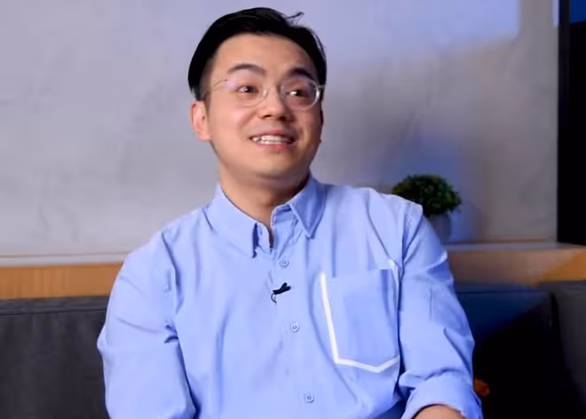 38歲TVB主播一姐結婚!小3歲律師男友帥氣十足,兩人曾是同事