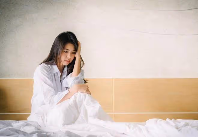 50萬養老錢給女兒，與兒媳協議不養老，晚年反悔：養老是你的義務