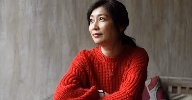 黃嘉千曾哭認「用謊言經營婚姻」 高中被封校花美照曝光