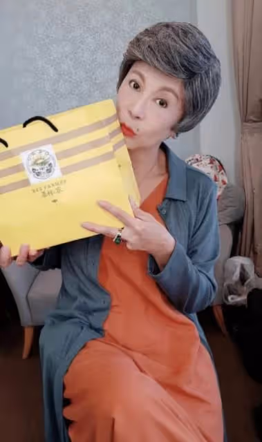 《鳥來伯》女星「突交代兒子身後事」只要燒掉撒一撒就好,提醒「未婚大兒子」別肖想父母會幫你!