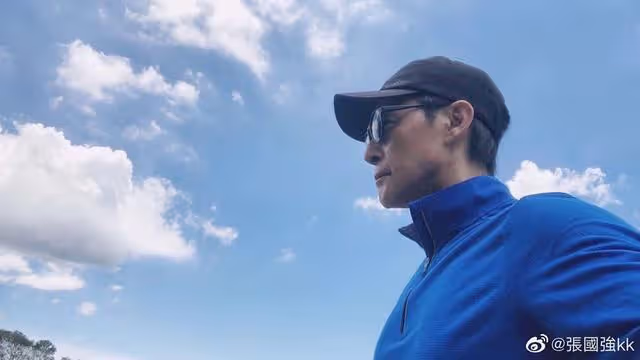 TVB知名戲骨容貌45年無變化!曾被指有外國人血統,鬧出患病烏龍