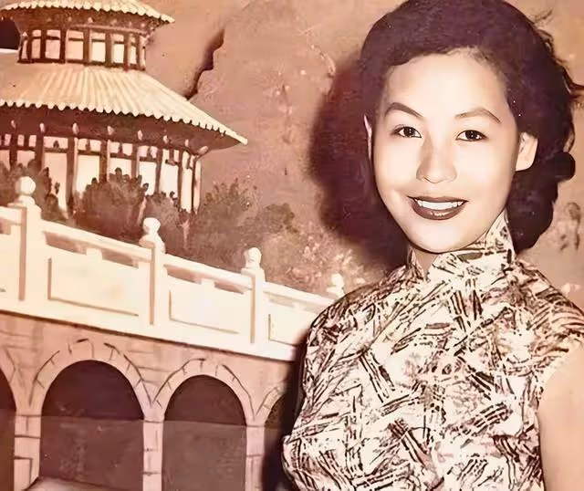 91歲香港知名老戲骨正式移民美國!整容失敗,與丈夫結婚超過40年