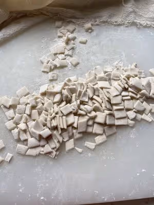 陝西麵食——麻食（貓耳朵）