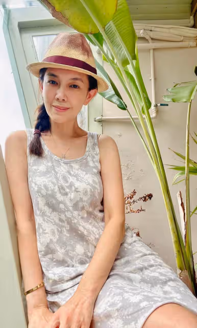 斷開腥夫7年!51歲女星「攜20歲帥兒亮相」網讚像姊弟 她豁達喊「早就原諒孫興」曝相處近況