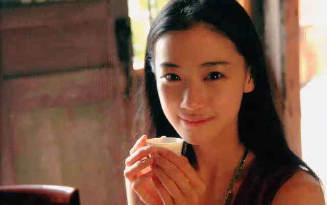 37歲蒼井優生女:國民女神下嫁最丑搞笑藝人,誰知老公是「海王」