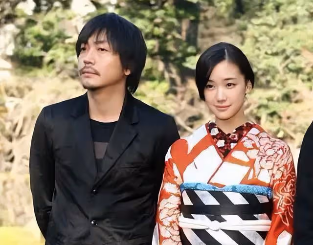 37歲蒼井優生女:國民女神下嫁最丑搞笑藝人,誰知老公是「海王」