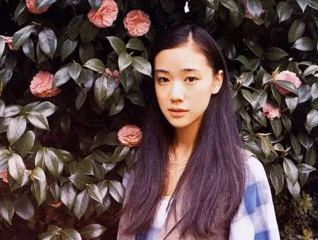 37歲蒼井優生女:國民女神下嫁最丑搞笑藝人,誰知老公是「海王」