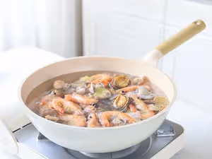 消夏必備美食-撈汁小海鮮