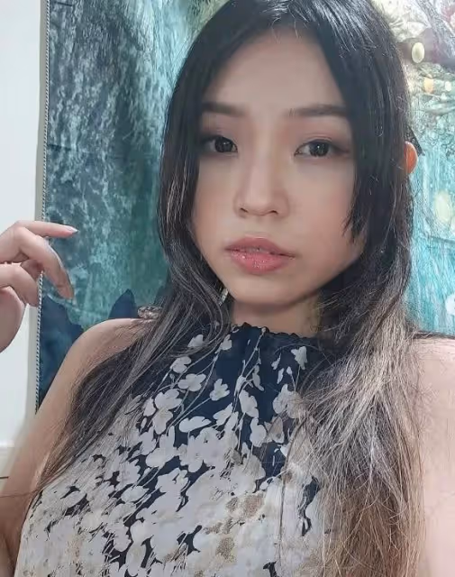 大方認了下海,女星坦承交手過上萬名男客,自曝心酸過往好歹我不偷不搶:沒對不起誰