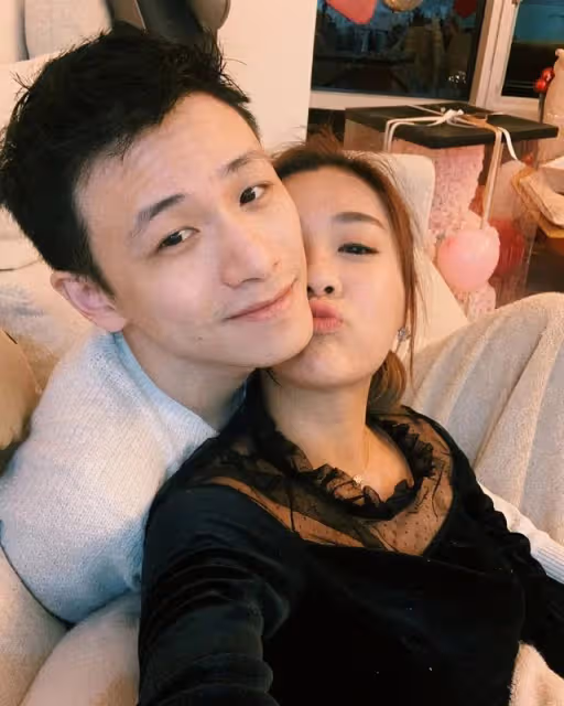 29歲TVB「長腿女神」婚後首次旅行,曬性感泳衣照被贊是水中天使