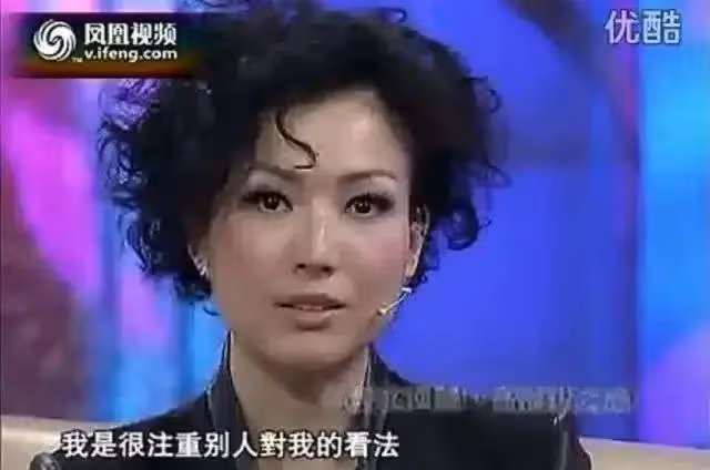 自律到變態的鄭秀文，50歲成這樣了...
