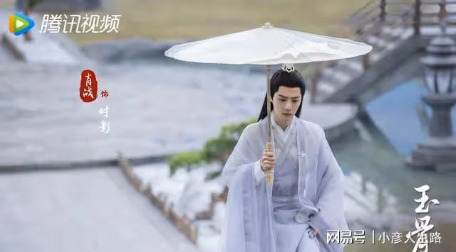 馬思純張哲軒官宣戀情，肖戰回應單身，才一天，娛樂圈又熱鬧起來