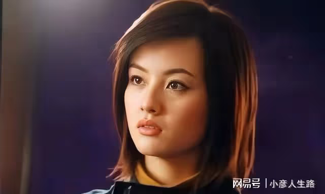 馬伊琍同學,合作董潔小有名氣,離開滕華濤的劉孜越來越幸福