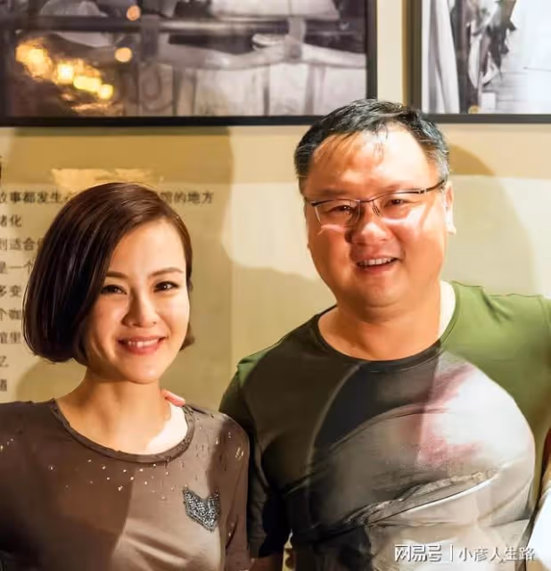 馬伊琍同學，合作董潔小有名氣，離開滕華濤的劉孜越來越幸福