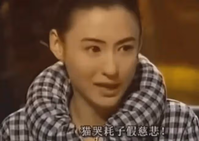 陳冠希熱吻秦舒培 情場浪子愛定爭議超模